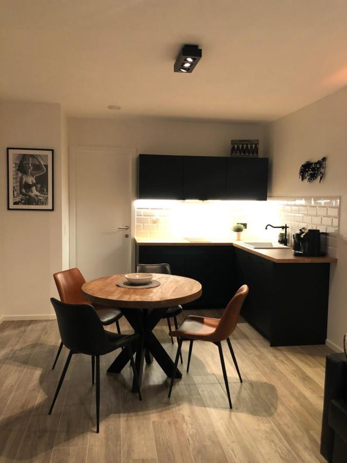 Hotel De Konik à Uikhoven Extérieur photo